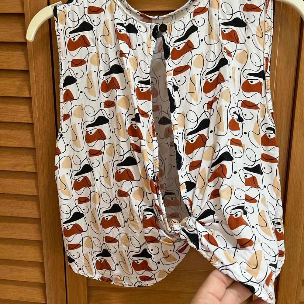 Crop - Picture 3 of 3